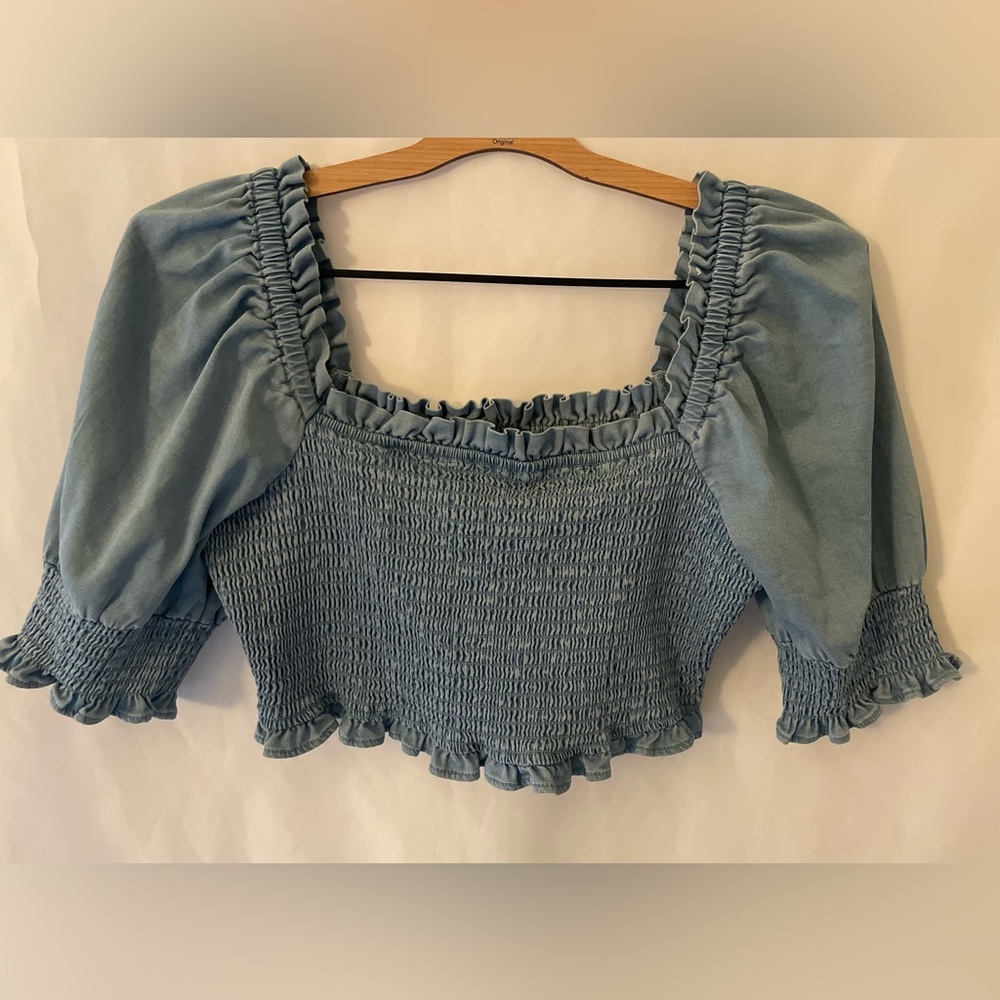 Bar lll Smocked Denim Crop Top M